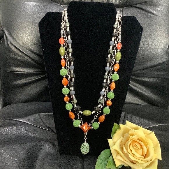 ART BY AMY LABBE Three Strand Necklace 14” long - Picture 4 of 10